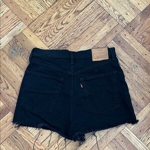 Levi's Women's Dark Denim Jean Shorts size 29